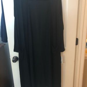LuLaRoe Black Sarah
